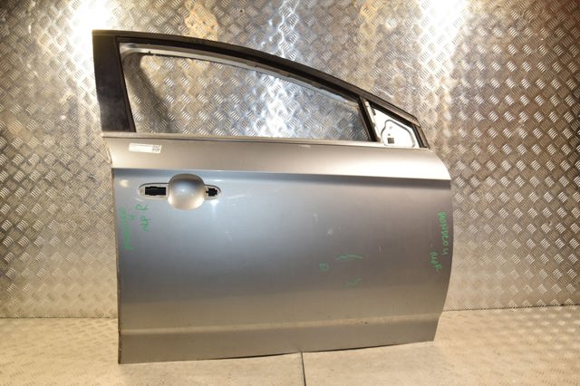 Пассажирская передняя дверь 1778161 FORD