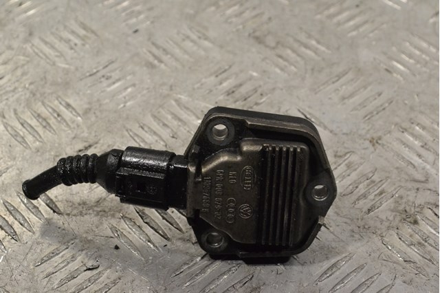 Датчик уровня масла vw 1.9tdi 1J0907660B