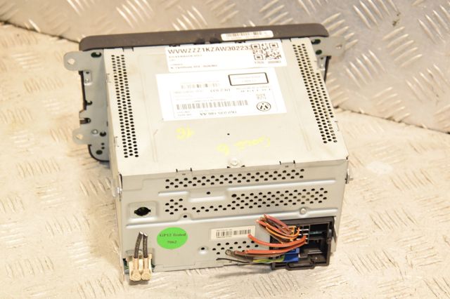 VAG 1K0035186AA Магнитола в наличии Сумы