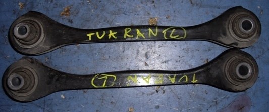 Тяга поперечная реактивная задней подвески 1K0501529J VAG