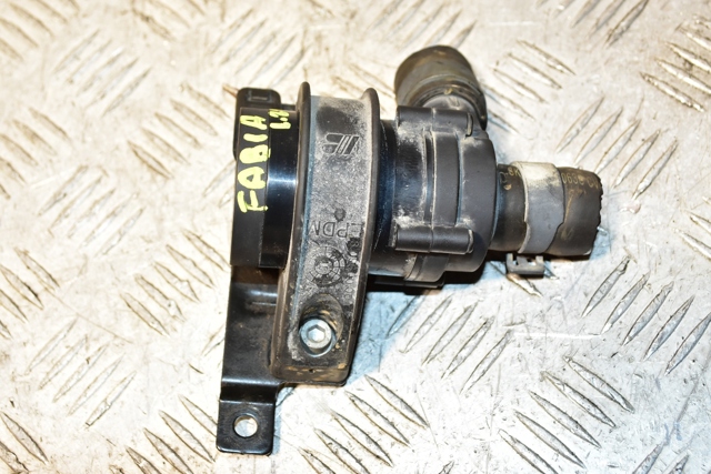 1K0965561L VAG Дополнительная помпа купить в Чернигов