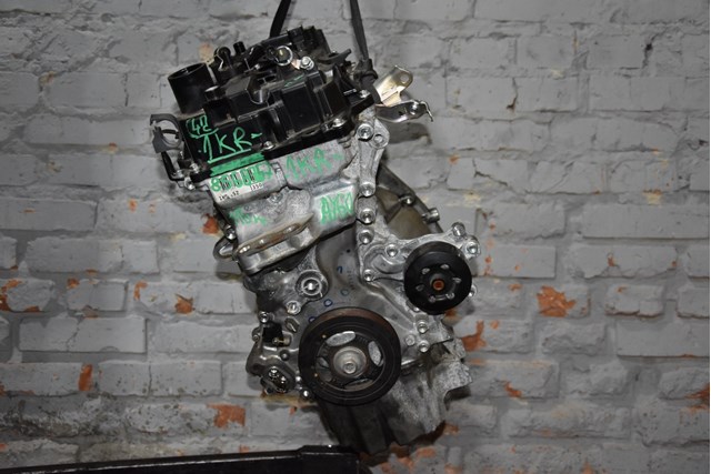 Двигатель toyota 1.0 12v 1KR-FE