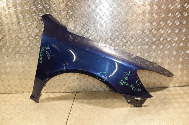 Боковая часть передняя правая 1Z0821106C VAG