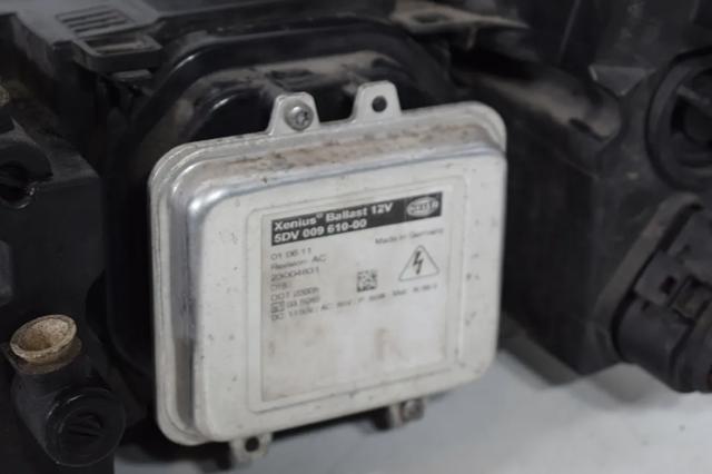 VAG 1Z1941016G Правая фара в наличии Киев