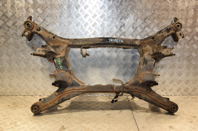 Балка задней подвески поперечная 20152XA01B SUBARU