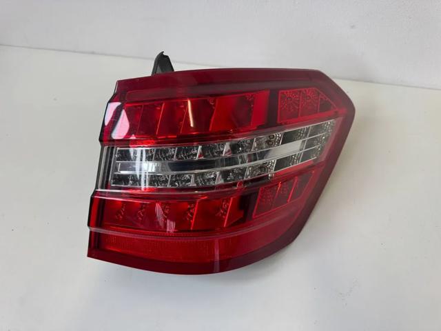 2128204064 MERCEDES Фонарь задний правый внешний купить в Днепр