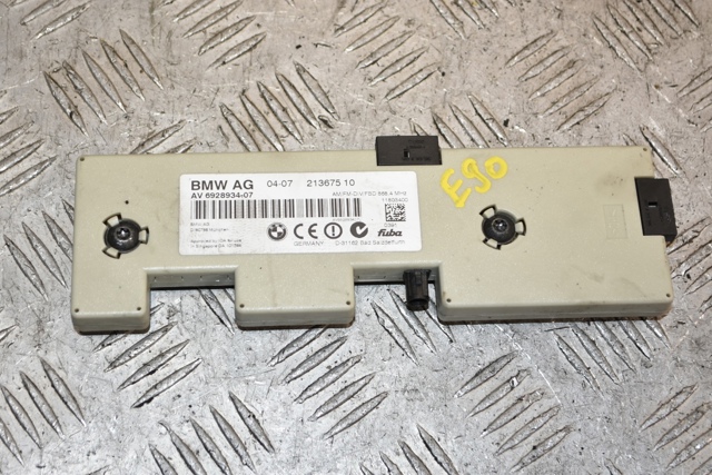 Усилитель сигнала антенны 21367510 BMW