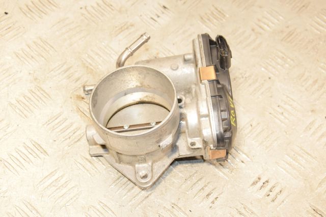 Дроссельная заслонка 2203025020 TOYOTA