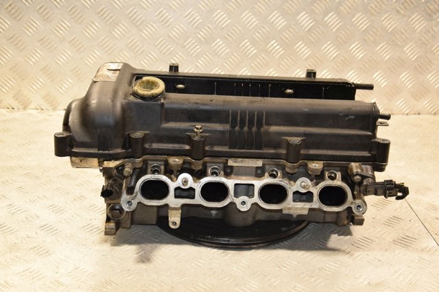 ГБЦ  двигателя 221002B101 HYUNDAI