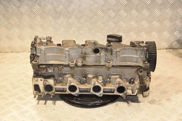 Головка блока 2211127400 HYUNDAI