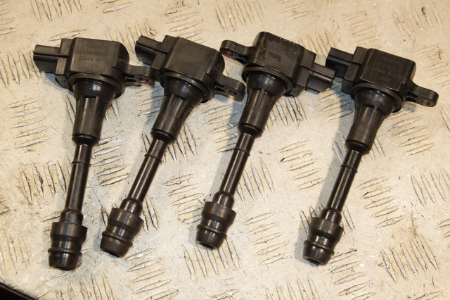 Катушка зажигания 224488H310 NISSAN