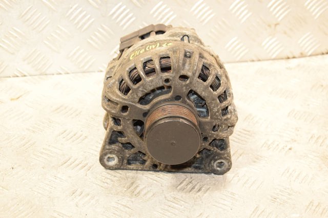 Генератор 231005933R RENAULT