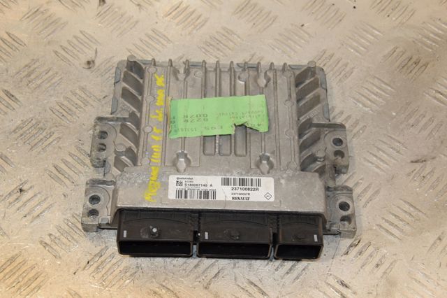 Модуль управления двигателем 237100822R RENAULT