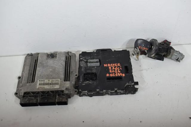 Компьютер двигателя 237102265R RENAULT