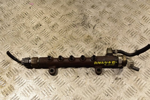 Распределитель топлива (рампа) 238100R041 TOYOTA