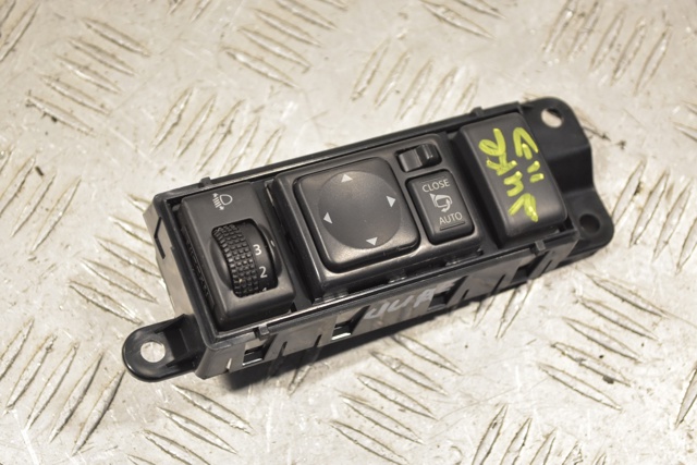 Кнопка (регулятор) корректора фар 25190BV80A NISSAN