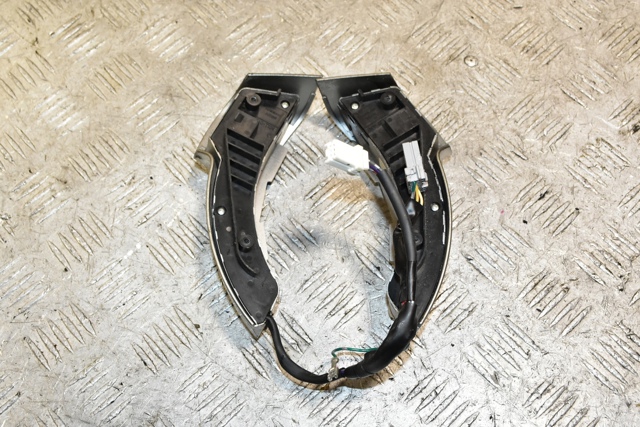 25550BR01B NISSAN Блок кнопочных переключателей рулевого колеса купить в Винница