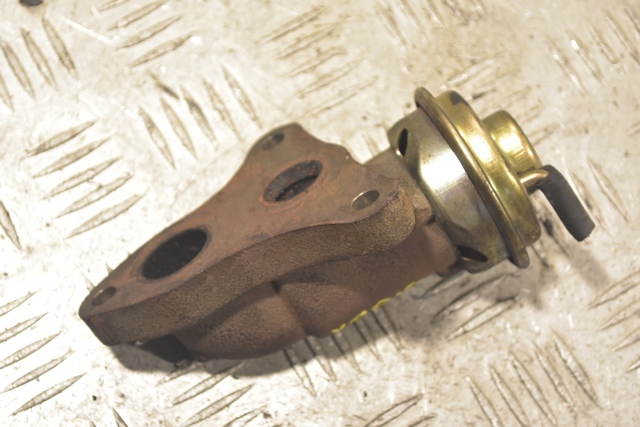 2562033010 TOYOTA Клапан ЕГР купить в Каменское