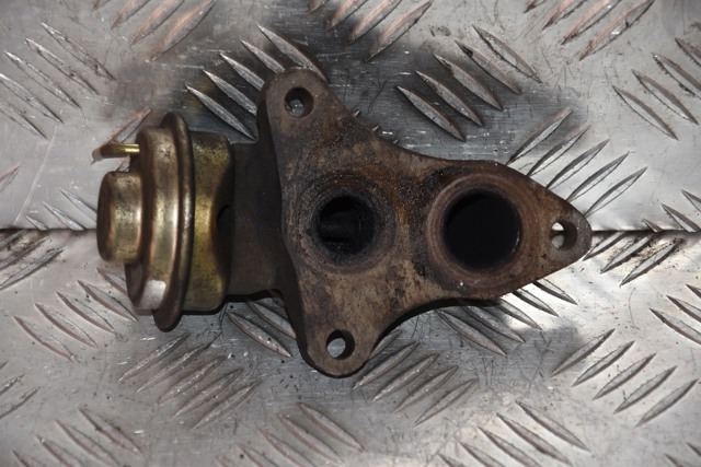 2562033010 TOYOTA Клапан ЕГР купить в Ровно