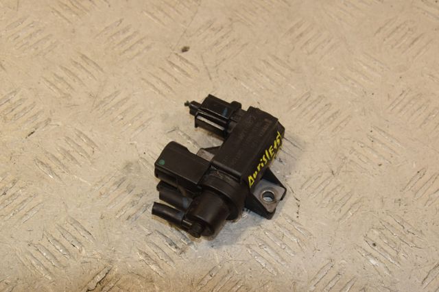 Преобразователь давления (соленоид) наддува/EGR 258190R011 TOYOTA