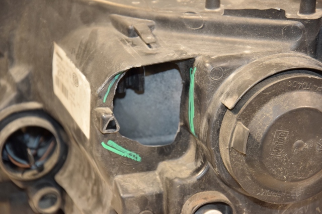 260105344R RENAULT Фара правая купить в Кривой Рог