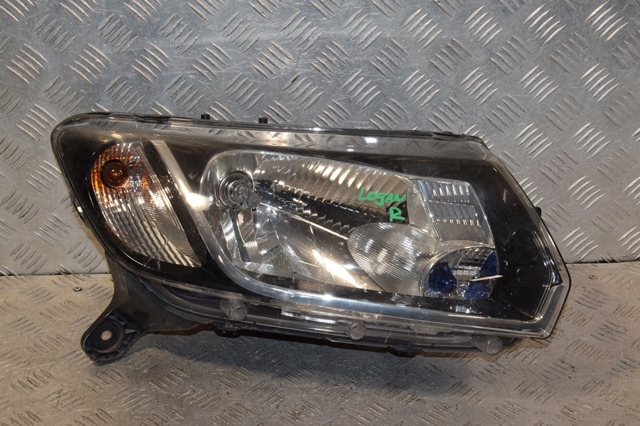 RENAULT 260105344R Правая фара в наличии Хмельницкий