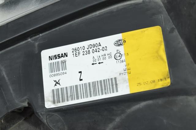 26010JD90A NISSAN Правая фара купить в Украина