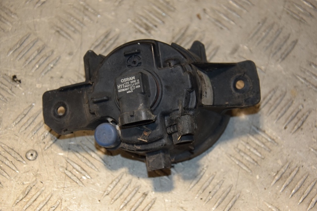 NISSAN 261558990A Фара противотуманная левая в наличии Николаев
