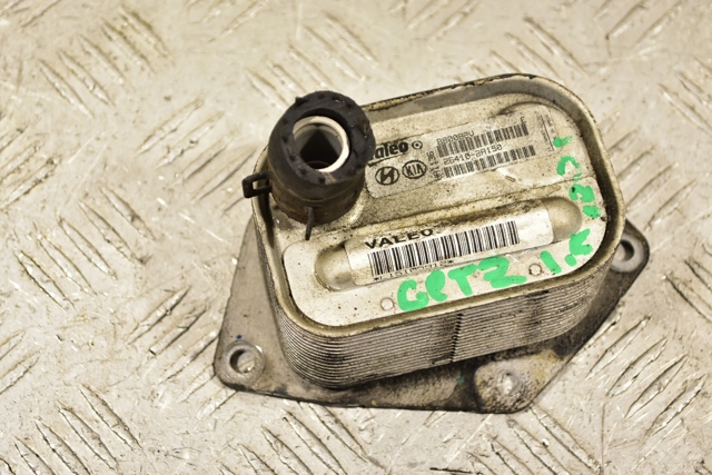 HYUNDAI 264102A150 Радиатор масляный в наличии Полтава