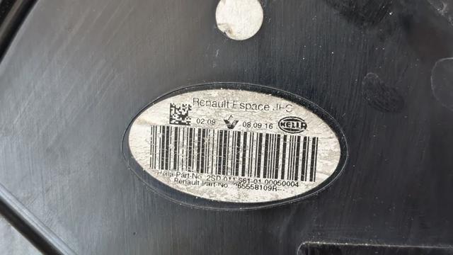RENAULT 265558109R Фонарь задний левый в наличии Ужгород