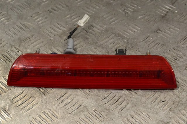 Стоп-сигнал заднего стекла 265904BA0A NISSAN