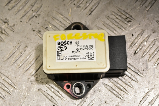 Датчик esp  27542FG000 SUBARU