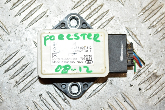 Датчик курсовой устойчивости 27542FG011 SUBARU