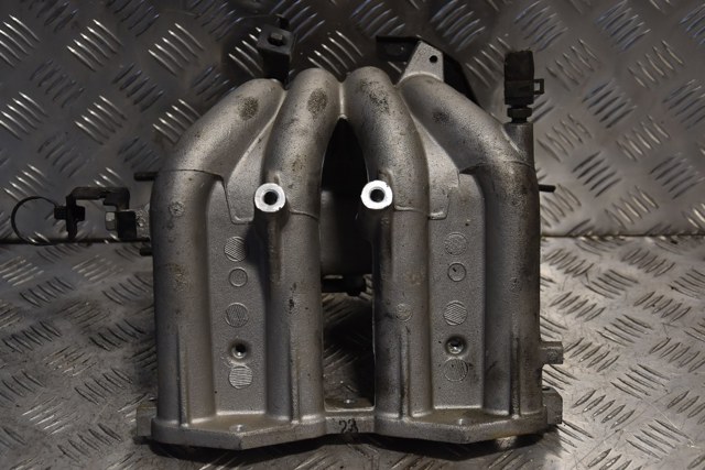 2831002801 HYUNDAI Впускной коллектор купить в Каменское
