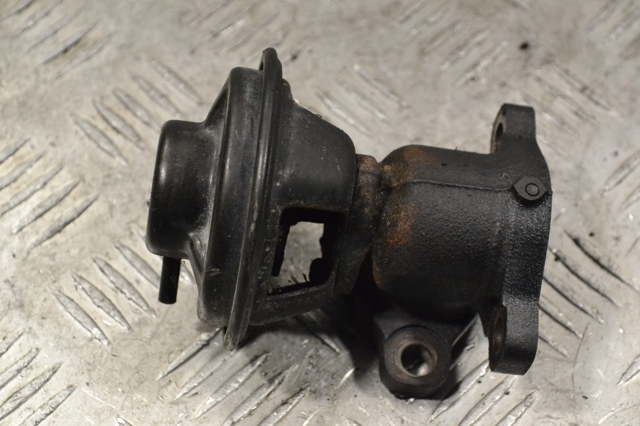 Клапан рециркуляции отработавших газов EGR 284104A010 HYUNDAI