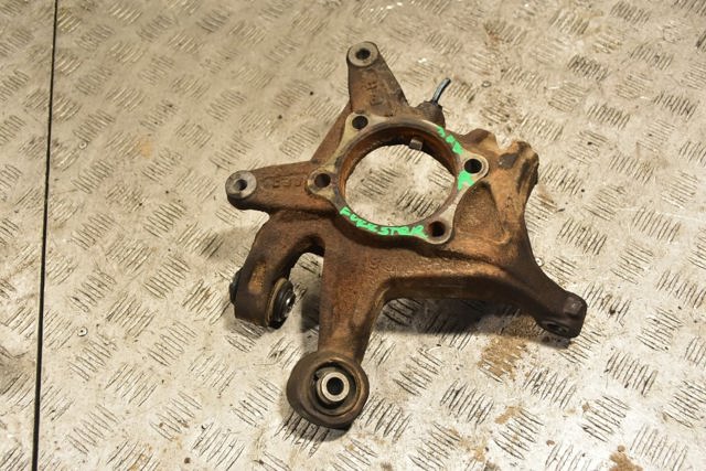 SUBARU 28411SC001 Цапфа задняя правая в наличии Львов