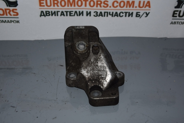 Кронштейн опоры двигателя 30741567 VOLVO