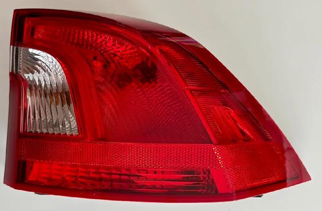Стоп задний 30796268 VOLVO