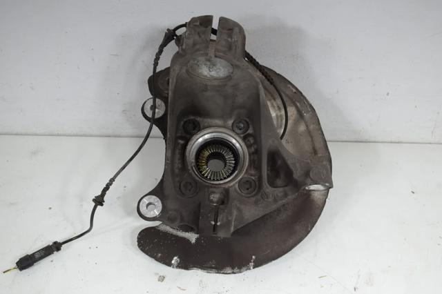 31216876852 BMW Цапфа передняя правая купить в Каменское
