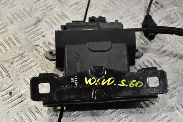 Замок двери багажника 31278384 VOLVO