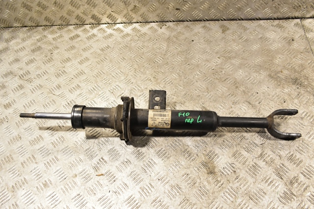 Стойка передняя левая 31316797765 BMW