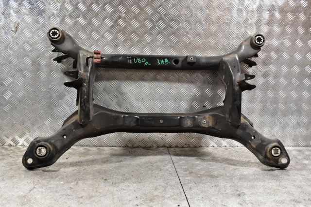Балка задней подвески поперечная 31317707 VOLVO