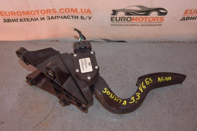 Педали газа 327000A300 HYUNDAI