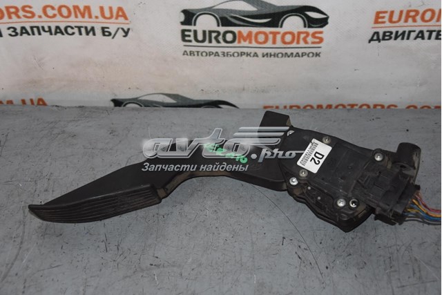 Педаль акселератора 327002F200 HYUNDAI