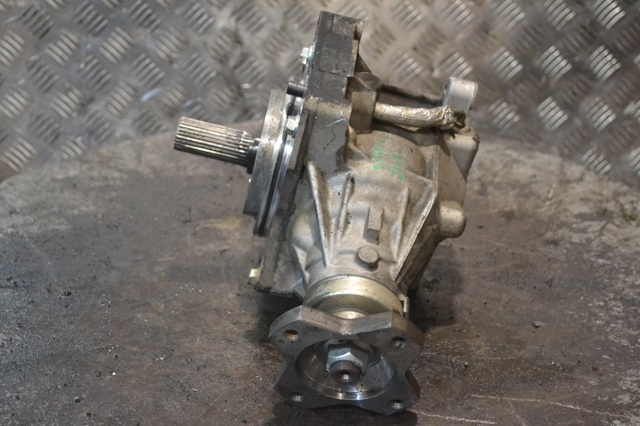 331004BD0B NISSAN Раздатка (коробка раздаточная) купить в Черкассы