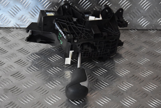 335500E130 TOYOTA Кулиса переключения передач купить в Харьков