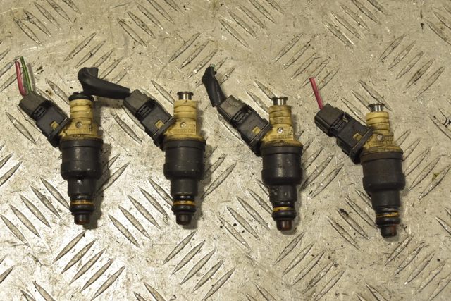 Форсунка инжектора 3531023010 HYUNDAI