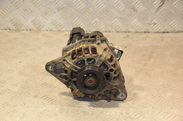 Автомобильный генератор 3730022650 HYUNDAI