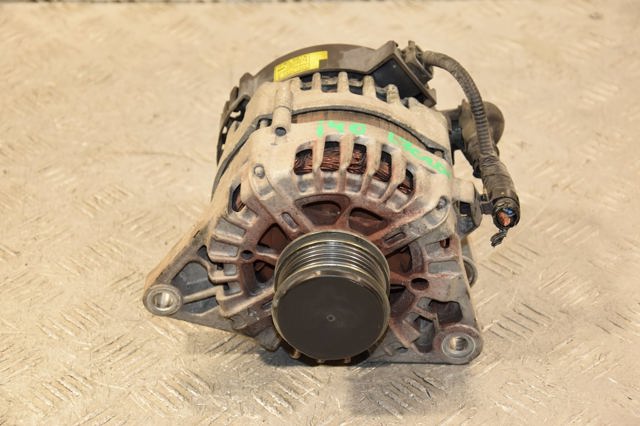 Генератор автомобильный 373002A800 HYUNDAI
