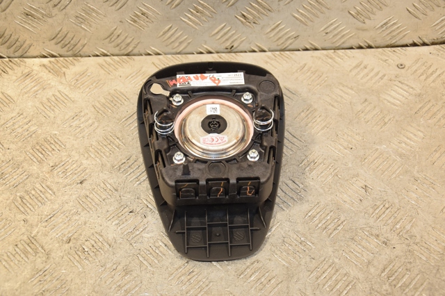 39172523 Подушка безопасности (AIRBAG) водительская купить Каменское